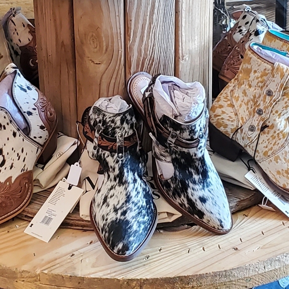 Myra Bag Booties Hair On Beth Jane Hand tooled Leather Myra Boots NWT - Picture 9 of 14